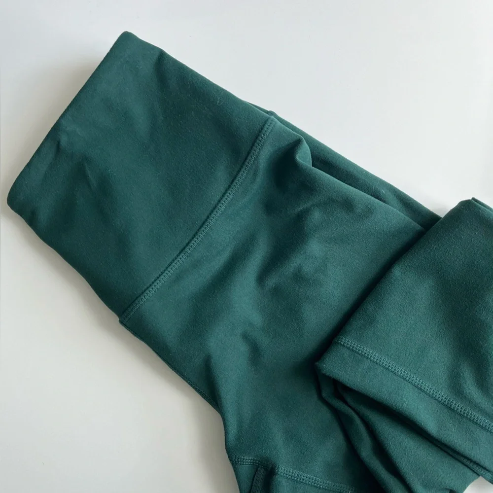 Zella • Teal Athletic Stretchy Leggings